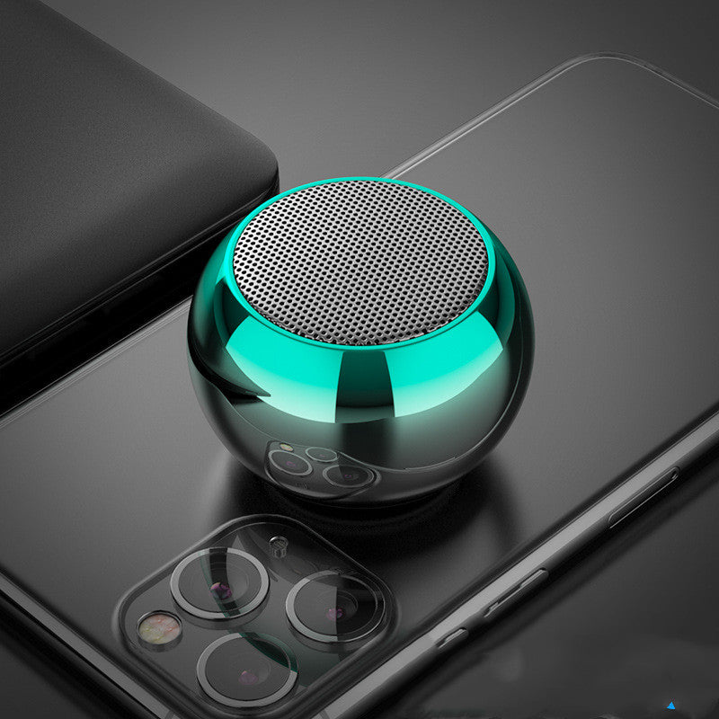 Bunter kabelloser Lautsprecher von M3, runder Stahl-Design, mit 3D-Elektroplattierung, Bluetooth, Radio, U-Disk-Unterstützung und Subwoofer