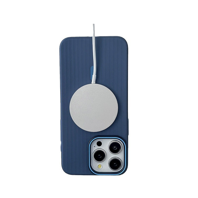 Mattierte, wellige Handytasche im Karton-Design, schützt das Smartphone passend für das Modell, mit strukturierter Oberfläche.