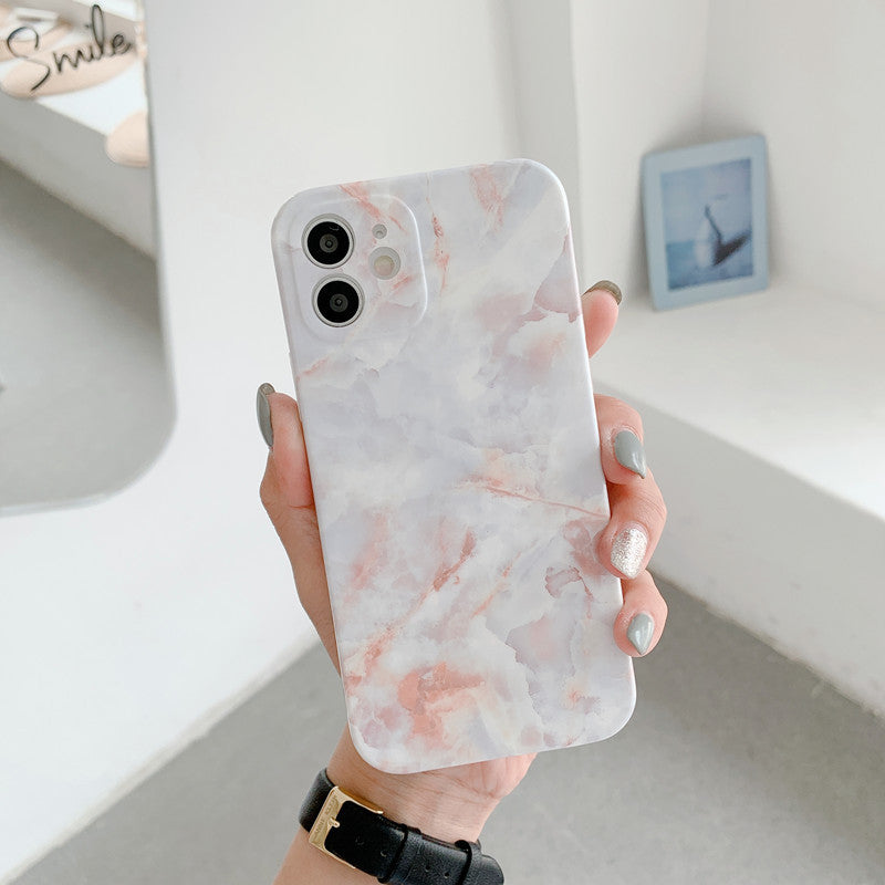 Weiche, vollflächige Smartphone-Hülle mit Marmor-Design, schützt das Handy vor Kratzern und Stößen, im stilvollen Creative Marble Look